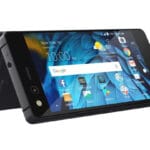 ZTE Axon M
